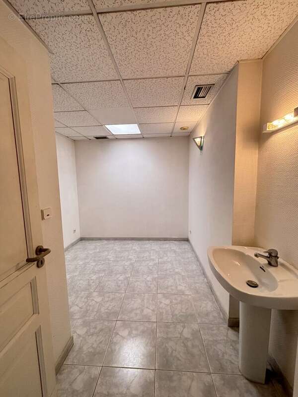 Commerce à DRAGUIGNAN