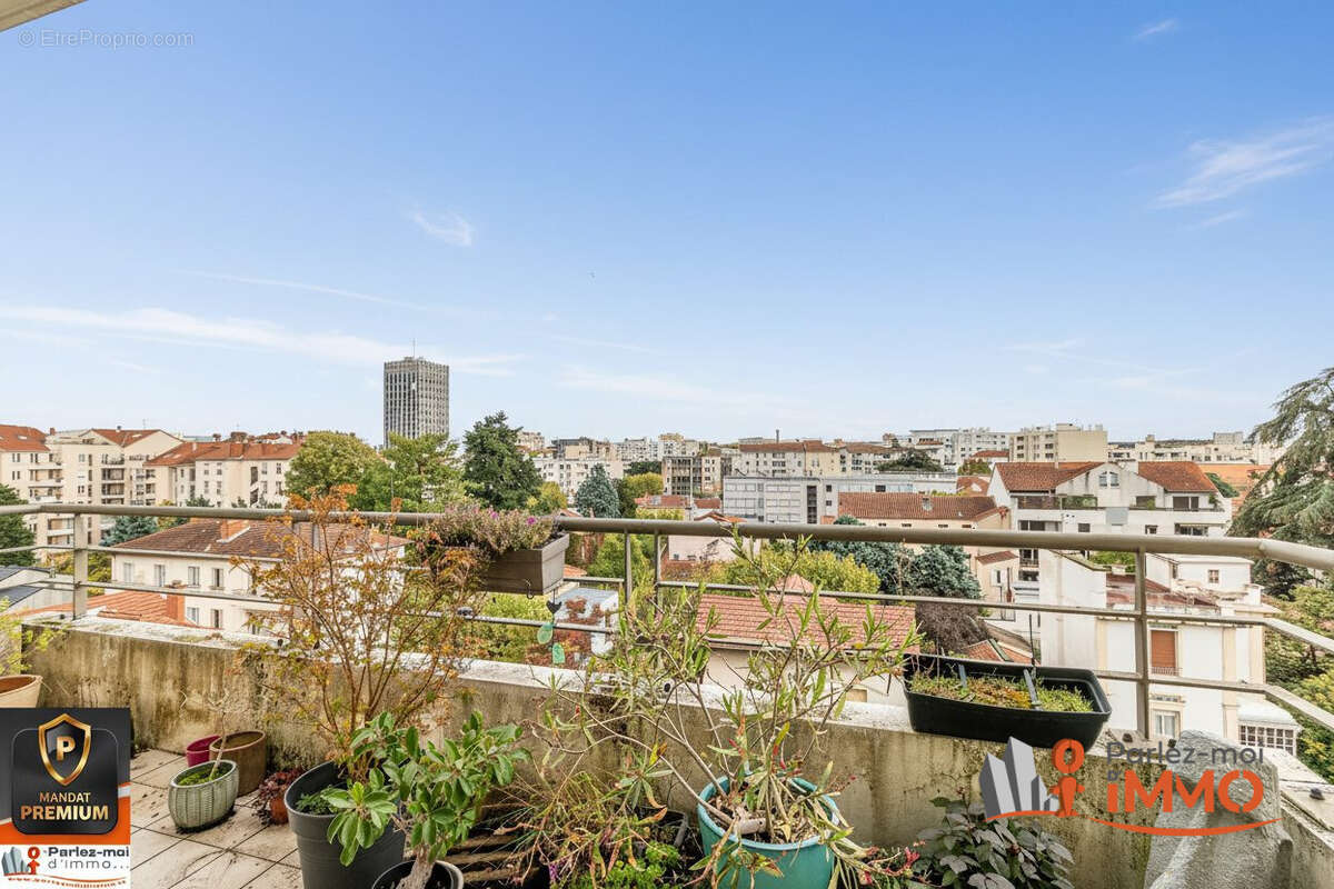 Appartement à LYON-8E