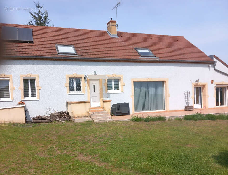 Maison à DIGOIN