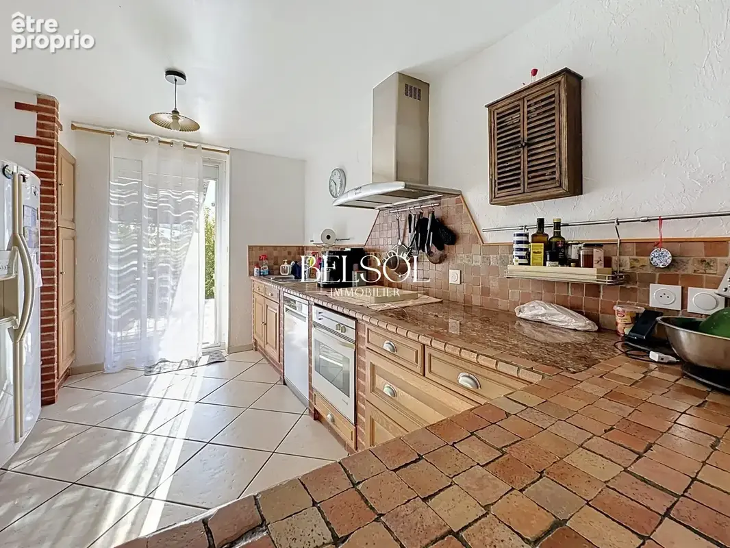 Maison 7 pièces 205 m² à vendre à Ortaffa (66560) - photo 4