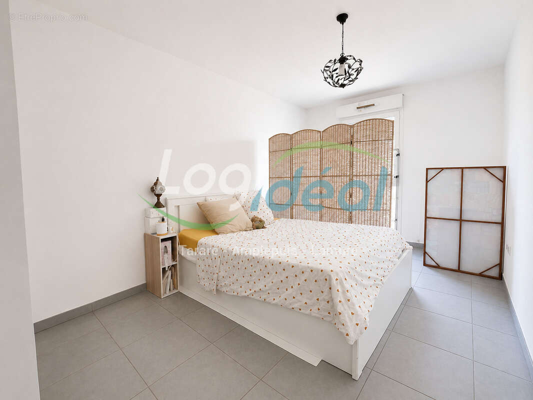 Appartement à MEYZIEU