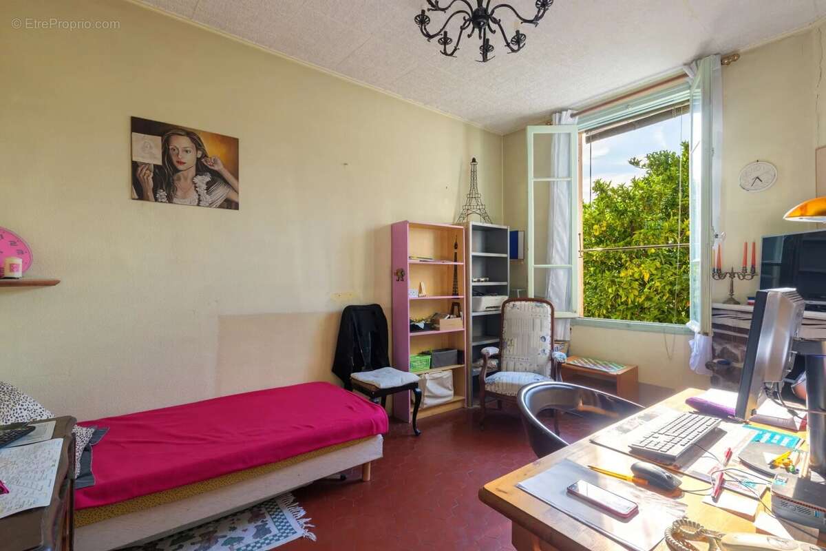 Maison à CAGNES-SUR-MER