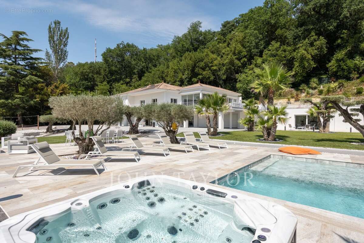 Maison à BOULIAC