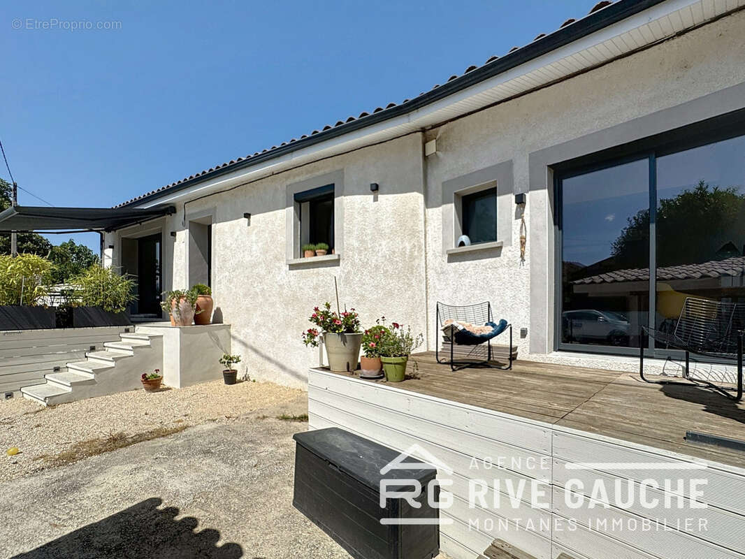 Maison à SABLONS