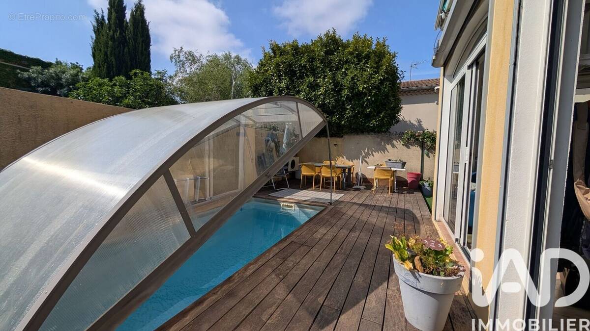 Photo 1 - Appartement à L'ISLE-SUR-LA-SORGUE