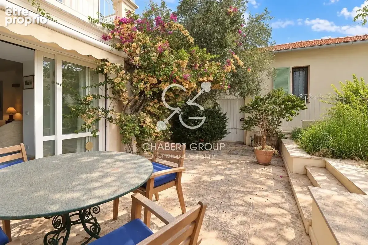 Exclusivité - villefranche-sur-mer – centre-ville - appartement – 3 pièces – 68 m² – terrasse & jardin – garage - photo 2