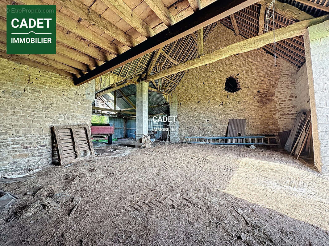 Maison 89 m² à Le Luot  - photo 6