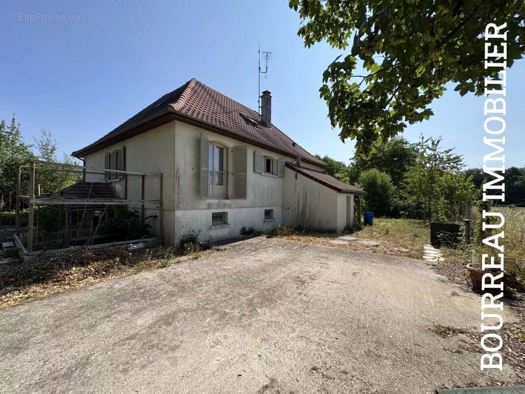 Maison 178 m² à Precy-Sur-Vrin  - photo 30
