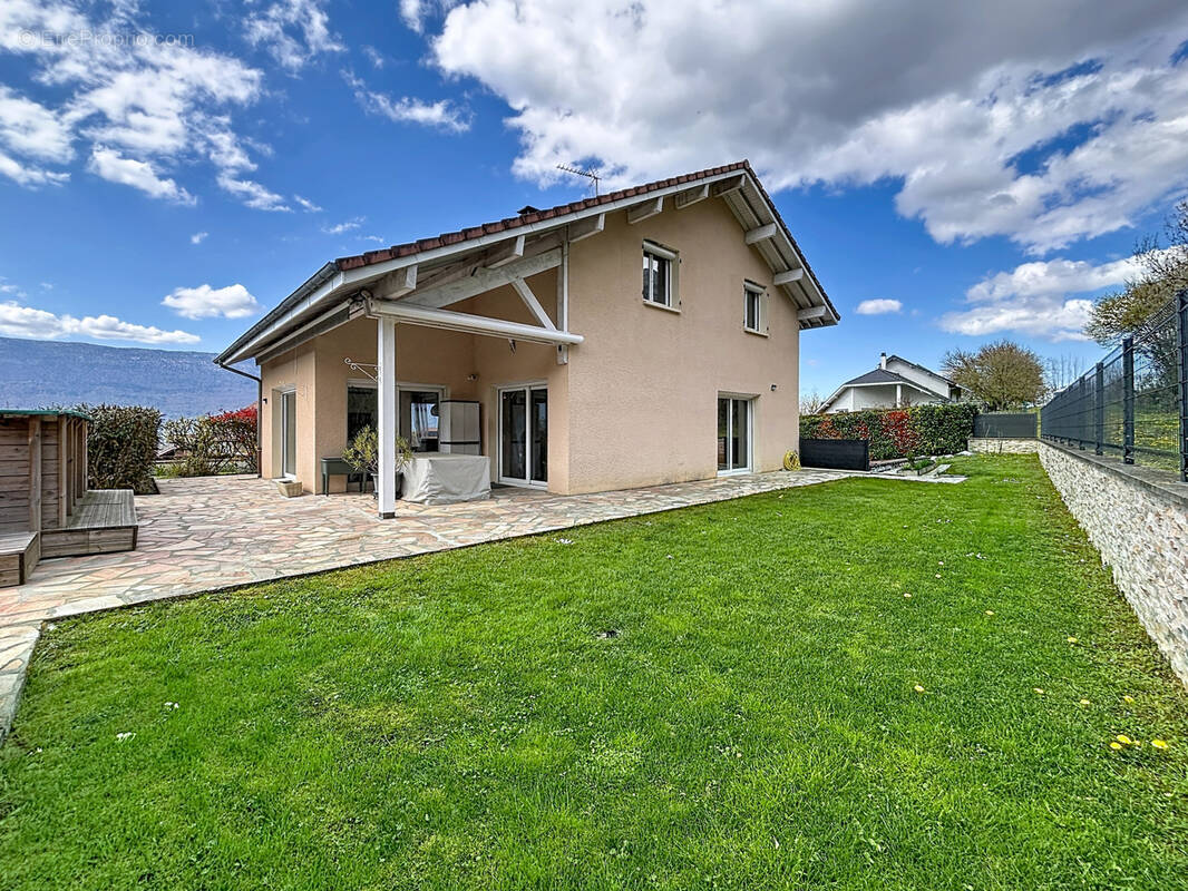 Maison à MERY
