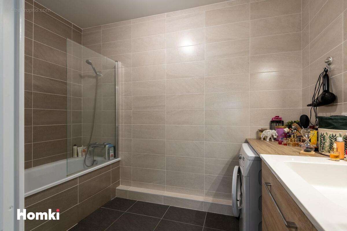 Appartement à LYON-9E