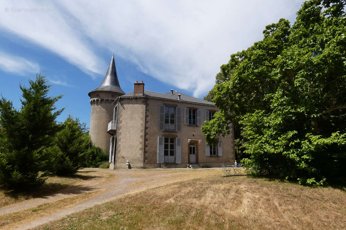 Maison à GUERET