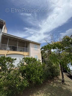 Appartement à LE GOSIER