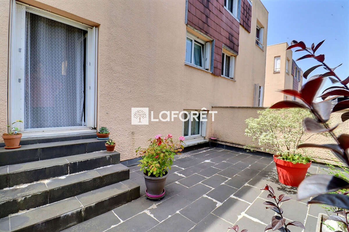 Triplex Vitry Sur Seine 4 pièces - photo 13