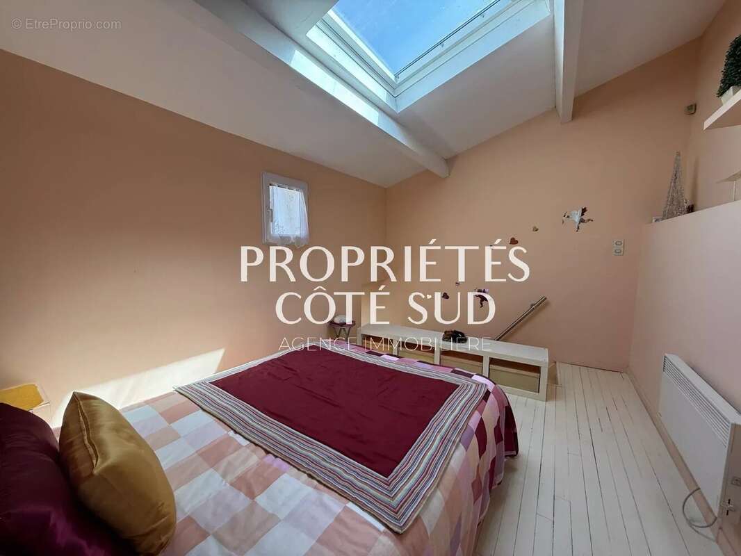 Maison de village avec cour et piscine – Montfaucon - photo 8