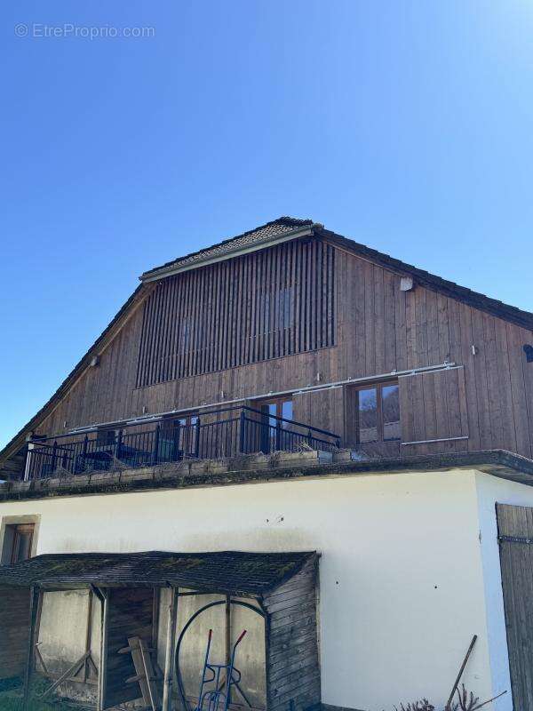 Appartement à TANINGES