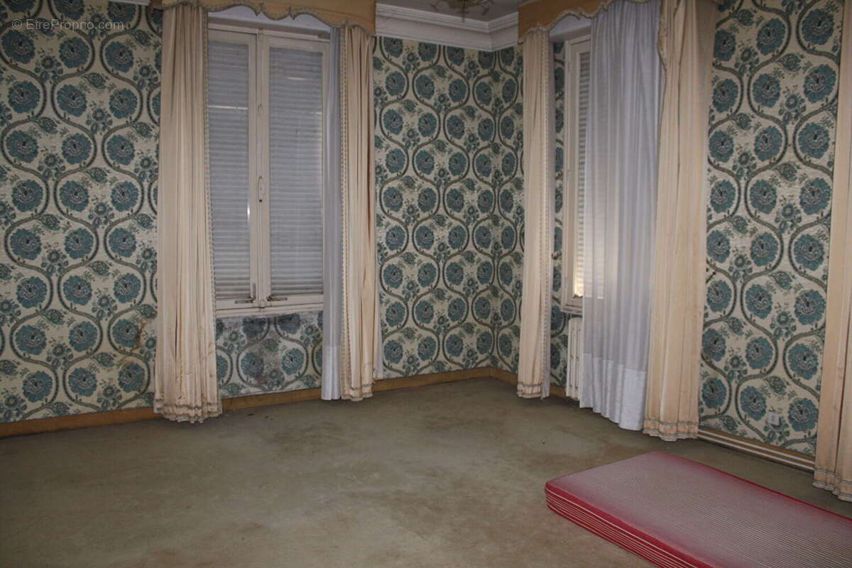 Appartement à LA GUERCHE-DE-BRETAGNE