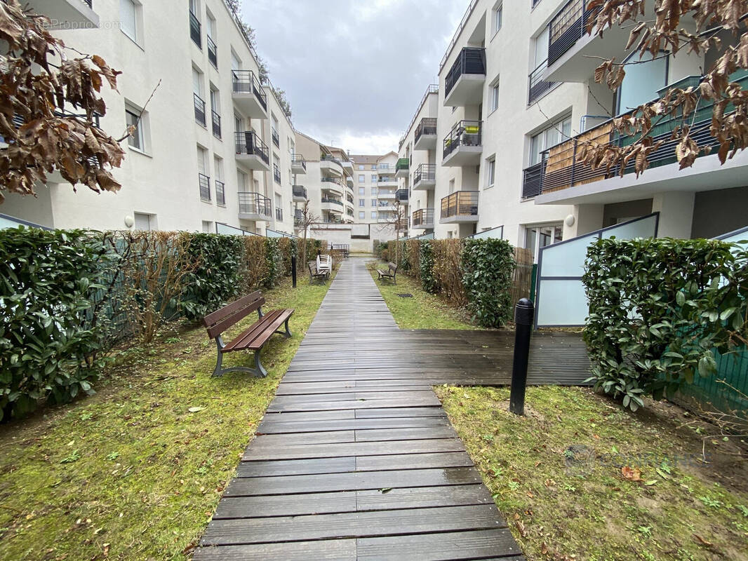 Appartement à VILLEURBANNE