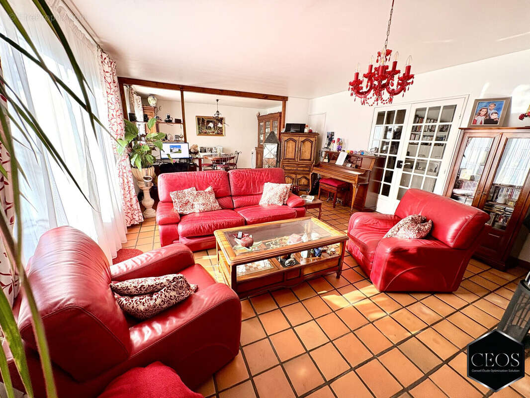 Maison à MONTIGNY-LES-CORMEILLES