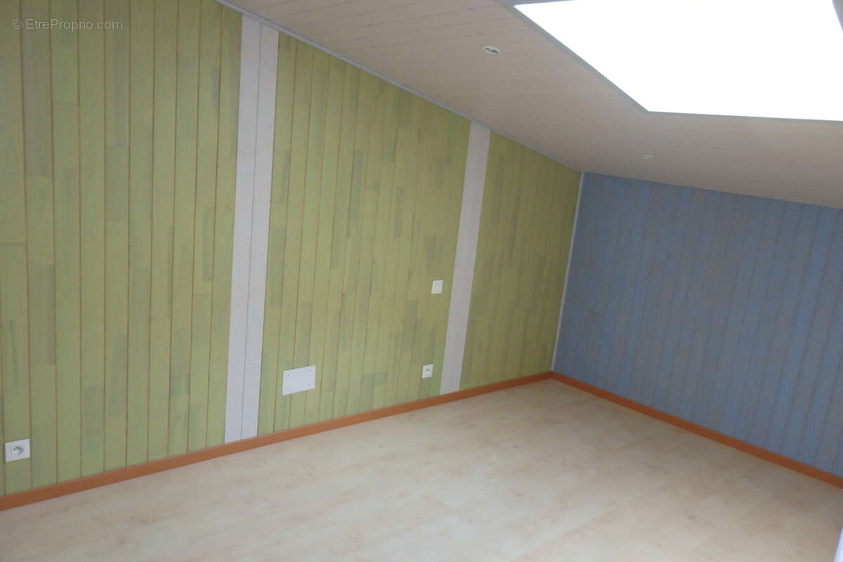 Maison à SAINTE-BAZEILLE