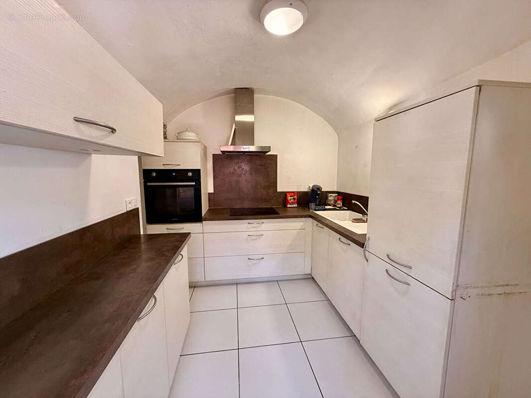 Maison de village R+3 T5 avec petite maisonnette de 19m2 à rénover - photo 5
