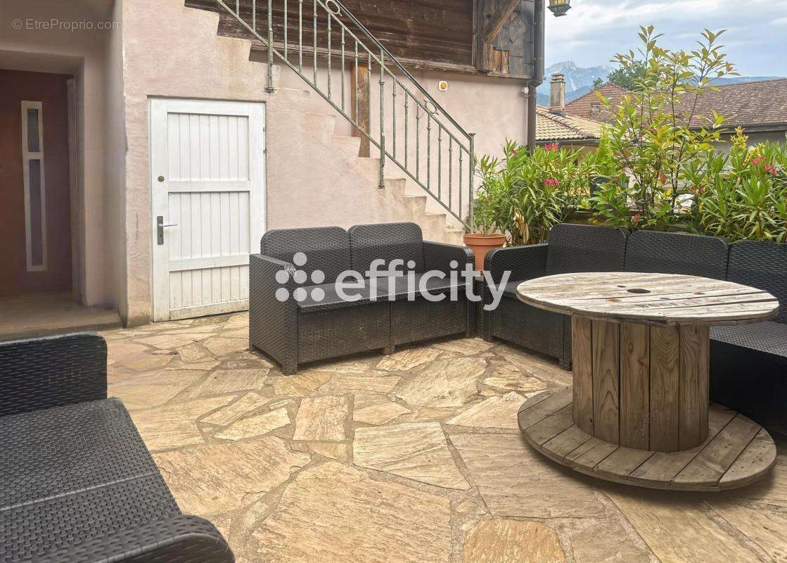 Appartement à MARIGNIER