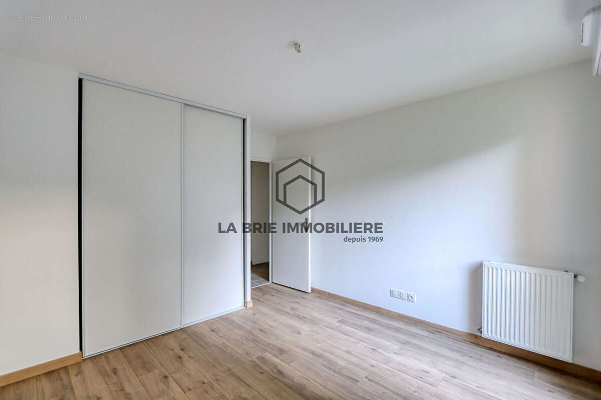 Appartement à PONTAULT-COMBAULT