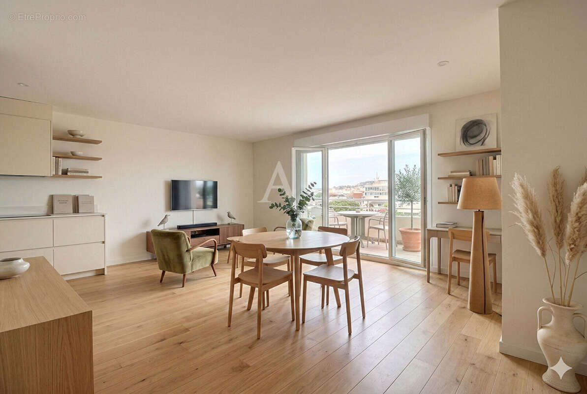 Appartement à MARSEILLE-8E