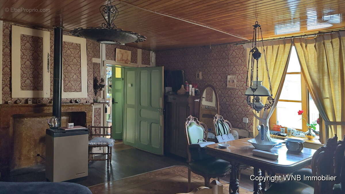 Maison à HAUTMOUGEY