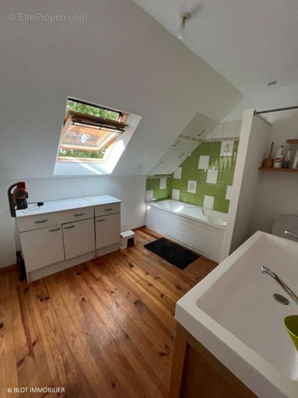 Maison à ERCE-PRES-LIFFRE