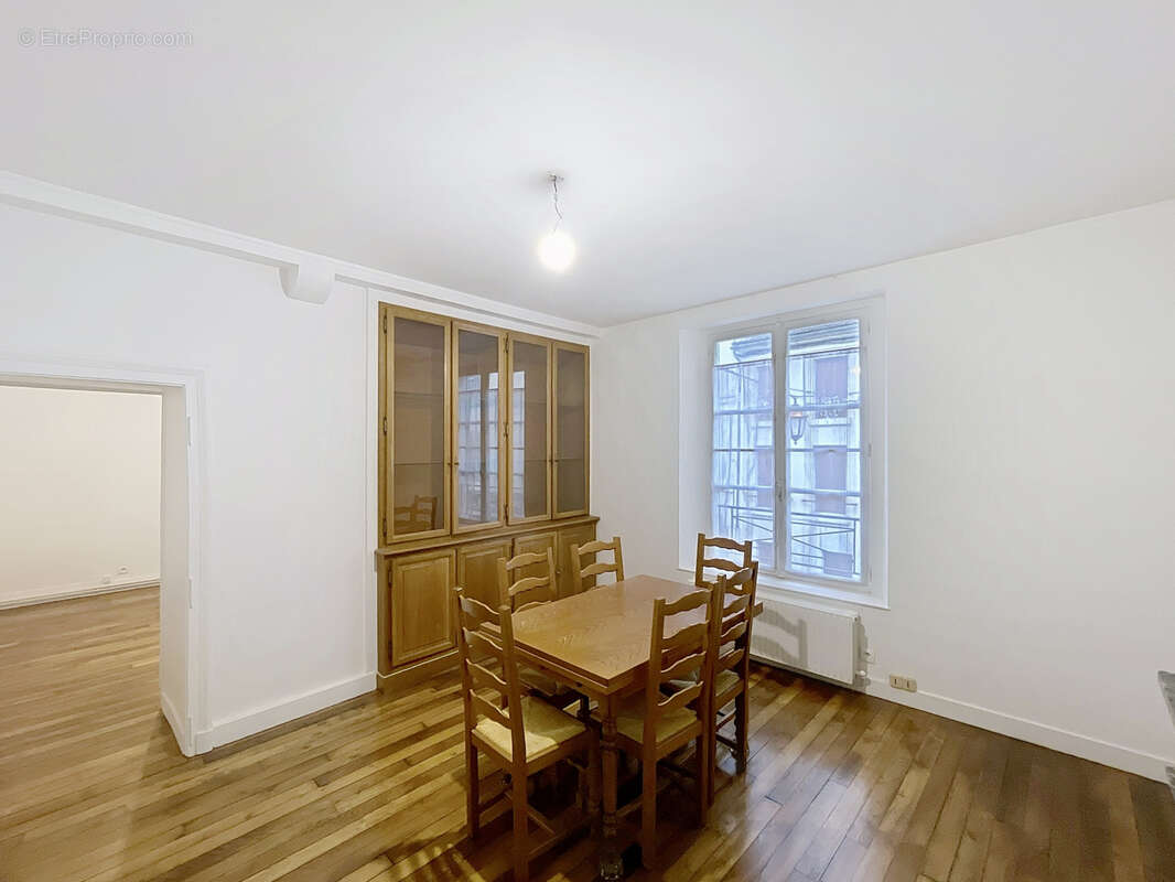 Appartement à COULOMMIERS