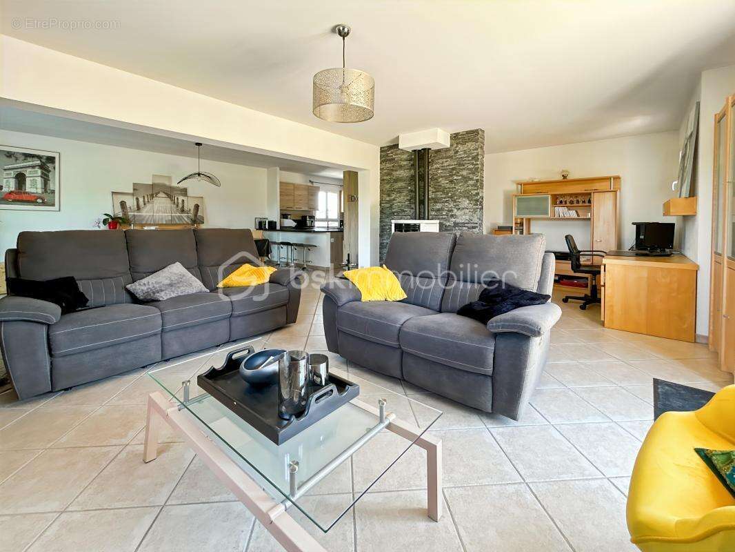 Maison 7 pièces de 179 m² à Nailly (89100) - photo 8