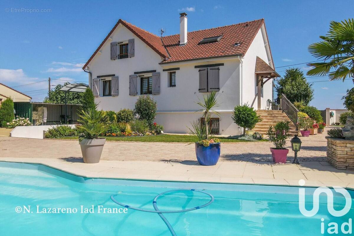 Photo 1 - Maison à MARIGNY-LES-USAGES