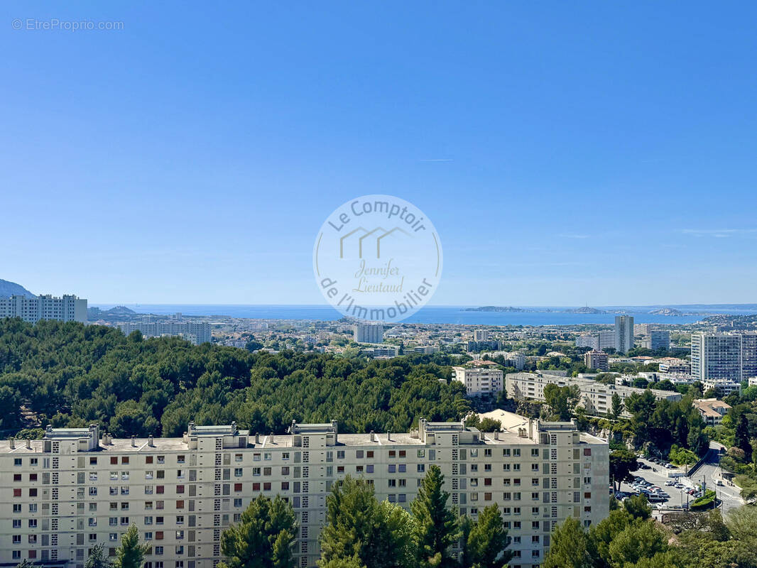 Appartement à MARSEILLE-9E