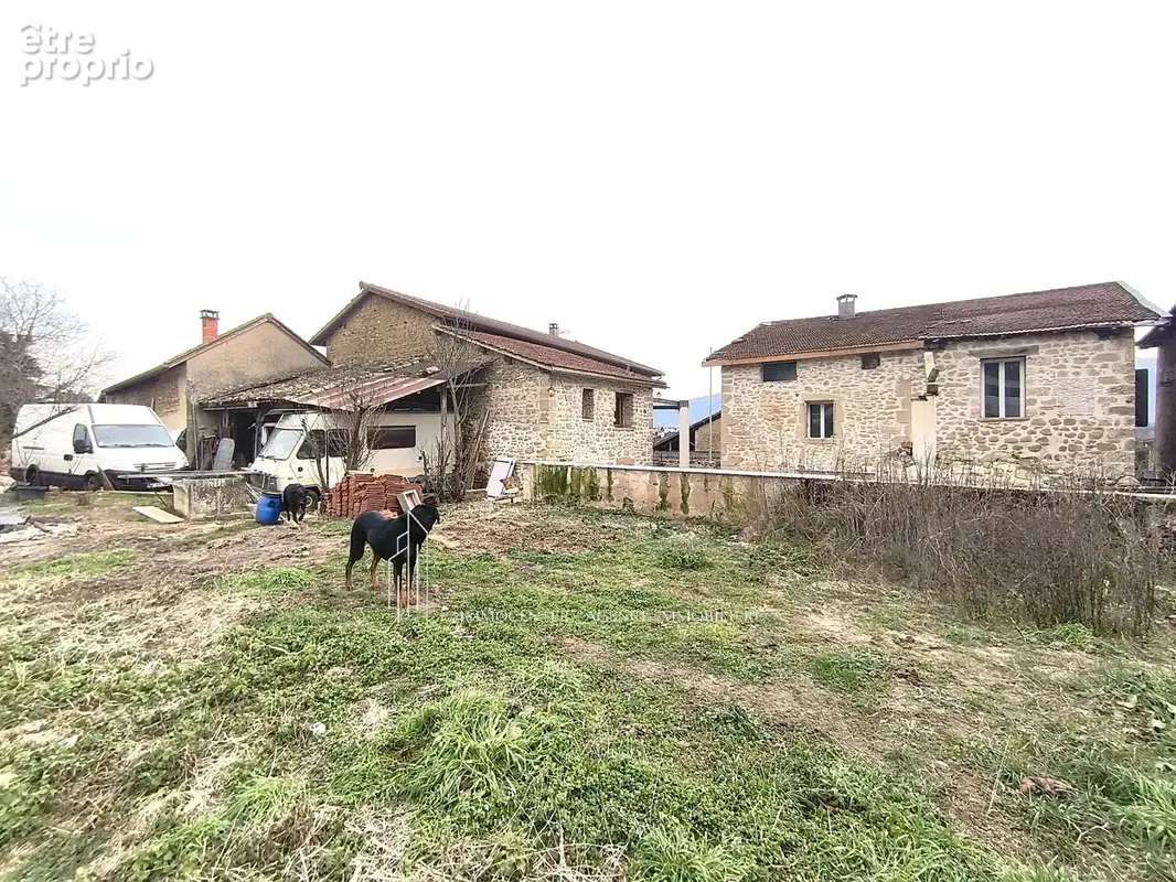 Appartement à SAINT-LATTIER