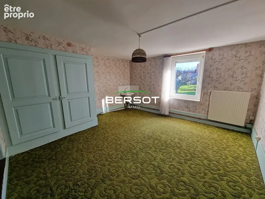 Ancienne ferme à Geneuille de 118 m²  avec garages et dépendances - photo 10