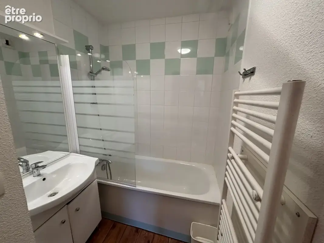 Appartement 31,65 m2 - 4 vallees - sous bail + garage pour investissement - photo 5