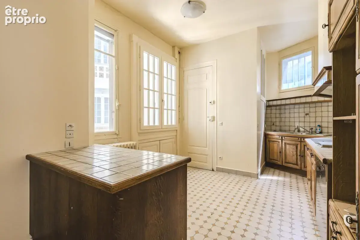 Appartement - 197 m² - Reims (51) - photo 4