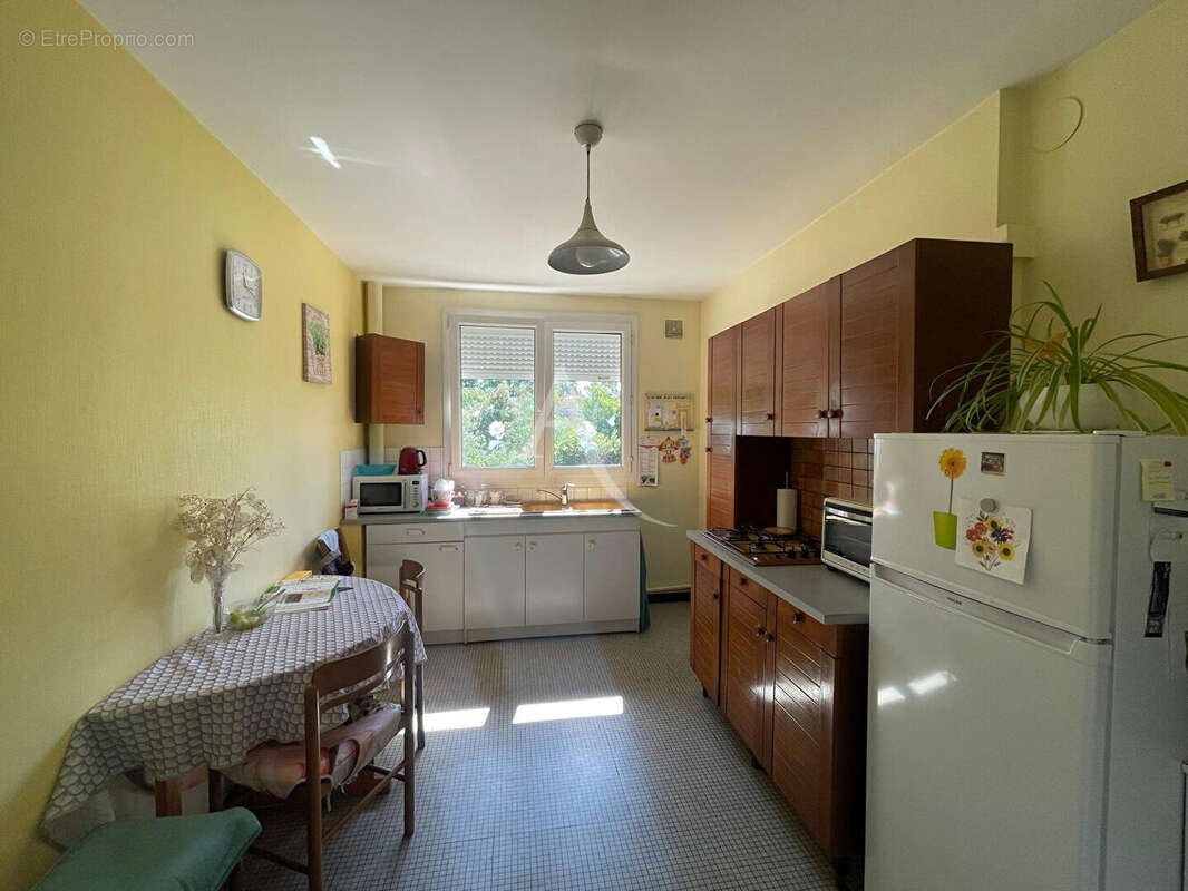 Appartement Nantes 3 pièce(s), balcon, cave et parking privatif - photo 3