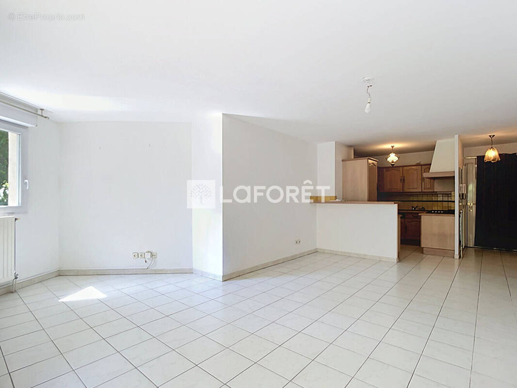 Appartement à AUBAGNE