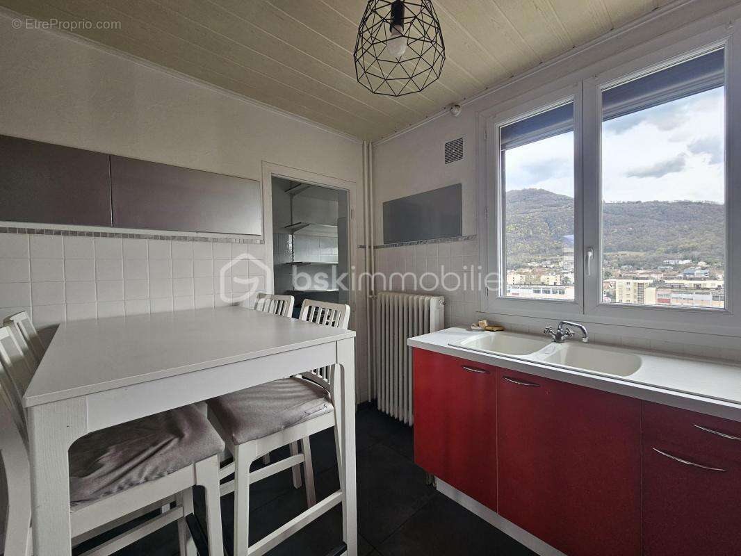 Appartement à EYBENS