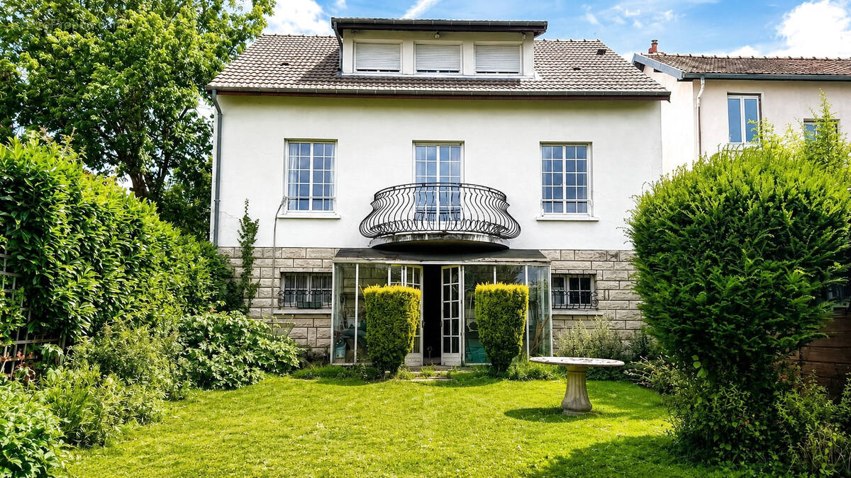 Maison à EPINAY-SUR-ORGE