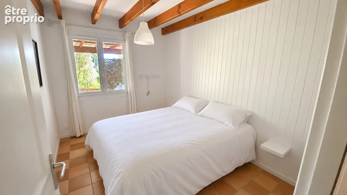 Poyartin Maison 5 pièces de 152 m2, terrain 3724 m² , piscine 6 par 3 - photo 9