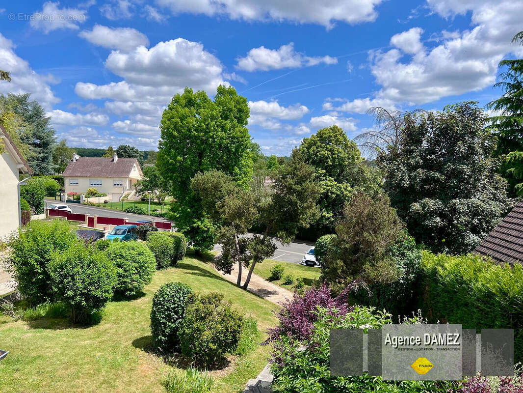 DOURDAN 3 km - SAINTE-MESME - Maison traditionnelle 8 pièces - 161 m² habitables - Terrain clos de 872 m² - photo 12