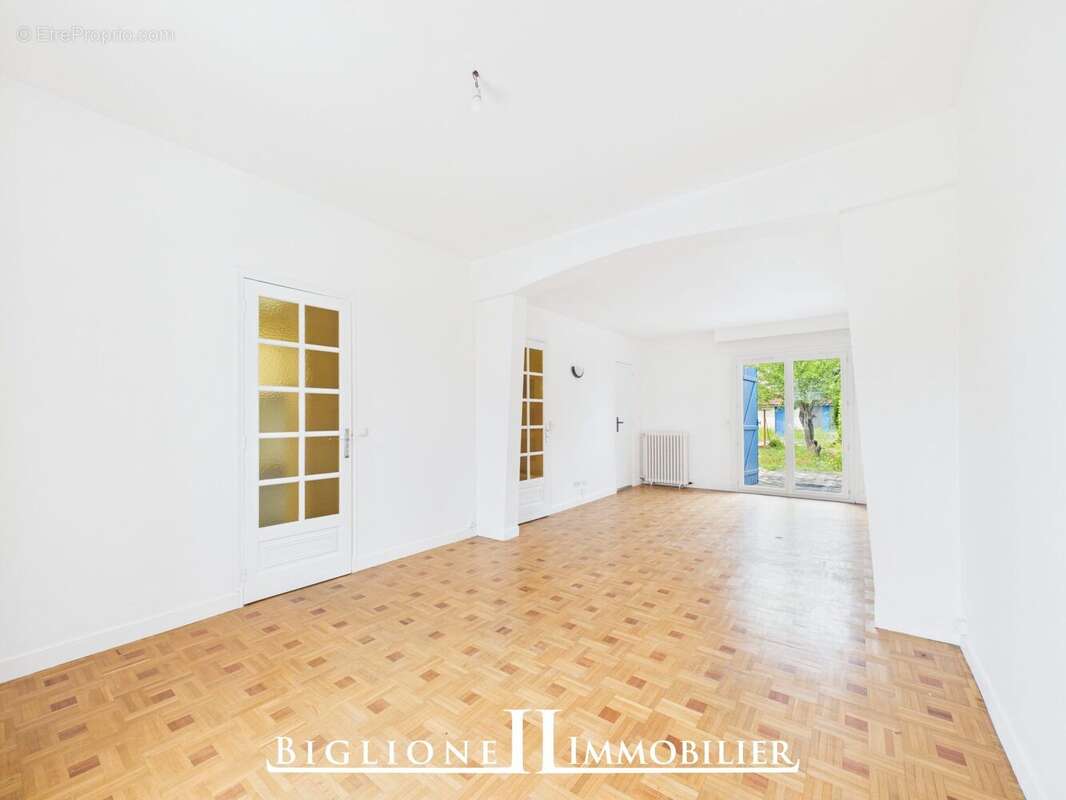 Maison 90 m² à Chelles  - photo 4
