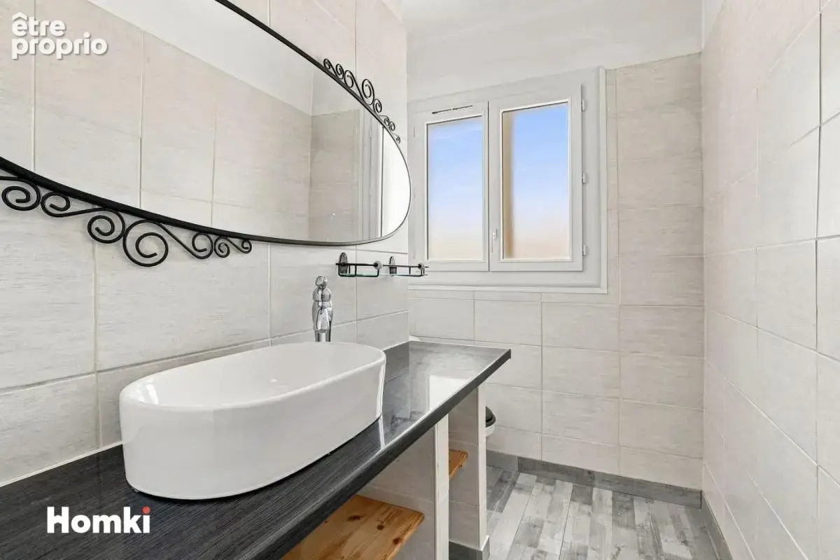Appartement T4 de 80 m² à Béziers 34500, Rue Ferdinand de Lesseps - photo 11