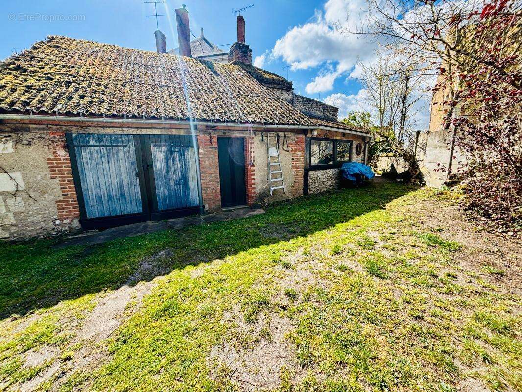 Maison à SELLES-SUR-CHER