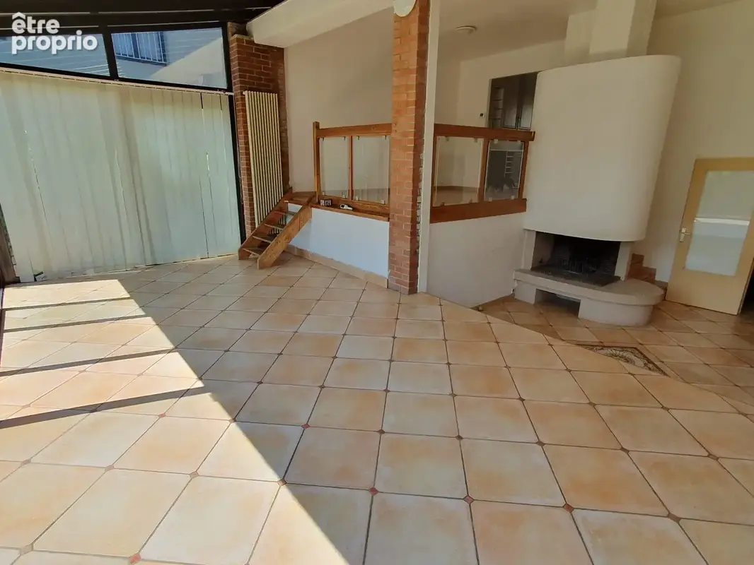 Courtry, beau pavillon cinq chambres - photo 4