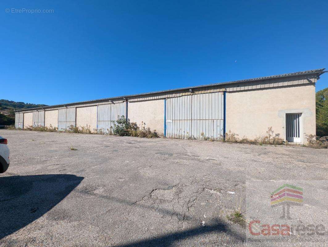 Commerce à VILLENEUVE-SUR-LOT