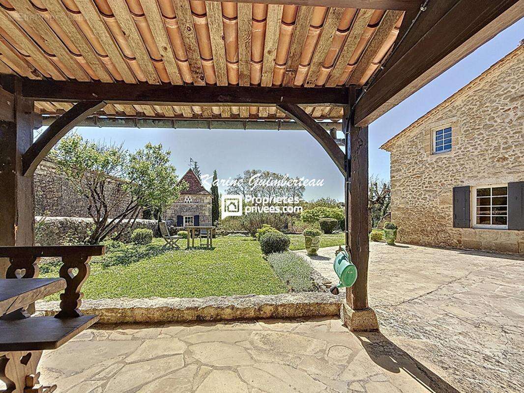 Maison de campagne avec vue dominante + piscine + gîte - photo 9