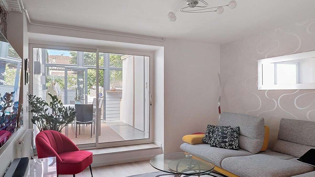 Photo 3 - Maison à CASTRES